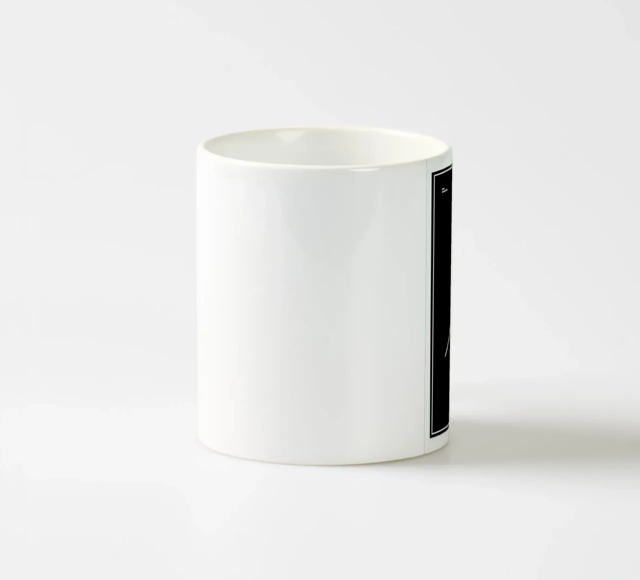 Tube Font tazza in ceramica da Marcin Plonka