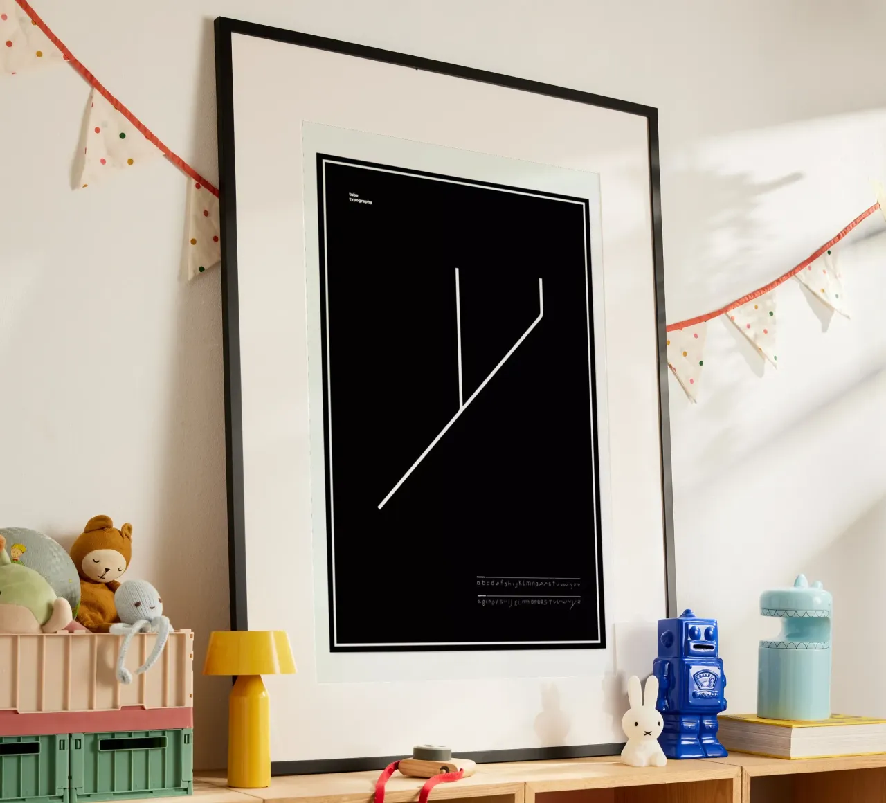 Tube Font poster avec cadre en aluminium de Marcin Plonka