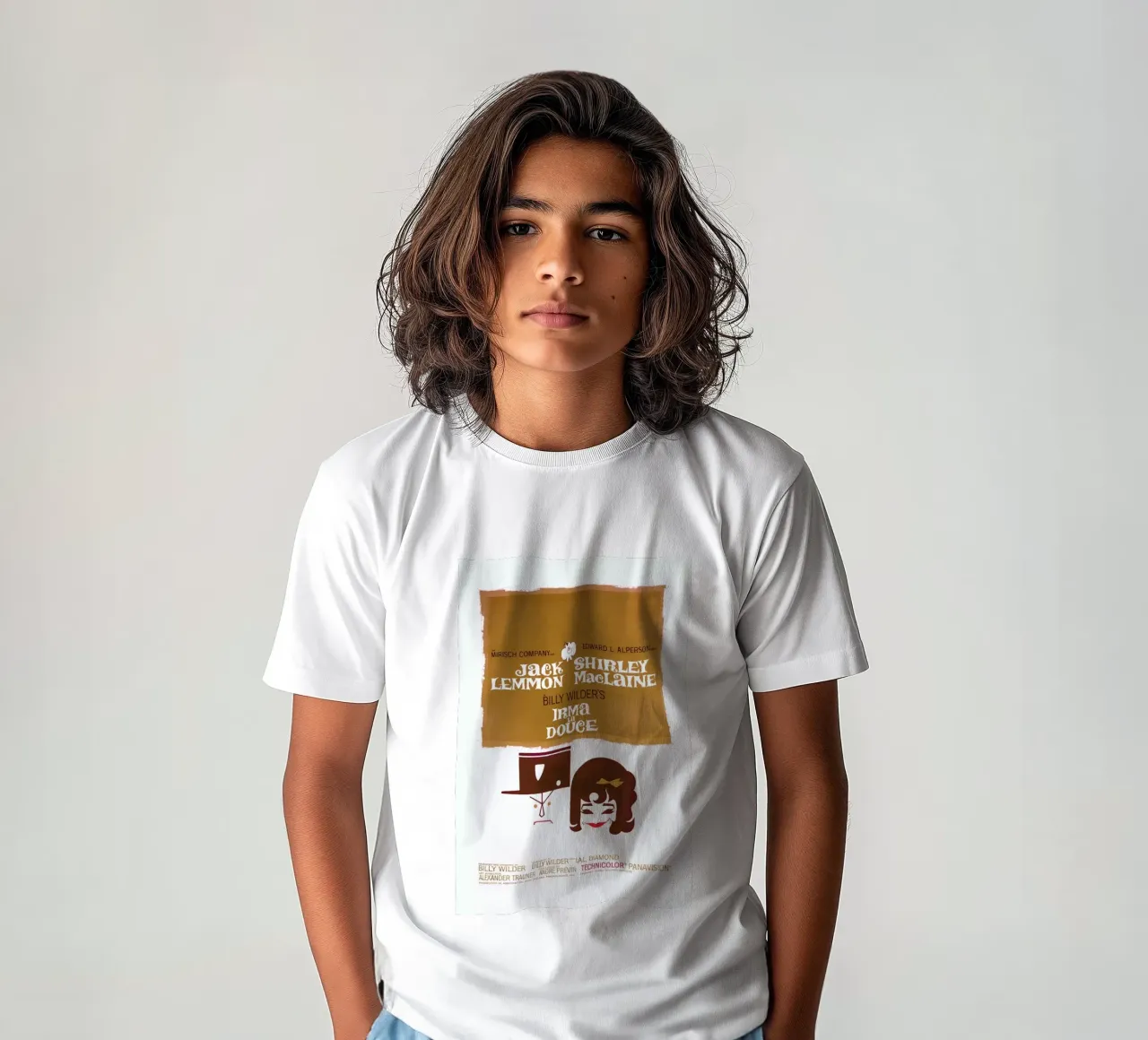 ‘Irma La Douce’ Retro Movie Poster t-shirt bambini da Gallery Print and Art Limited