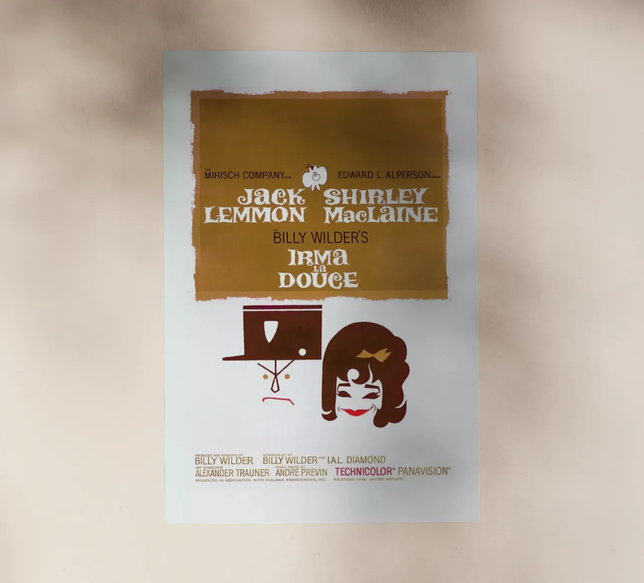 ‘Irma La Douce’ Retro Movie Poster pellicola backlit da Gallery Print and Art Limited