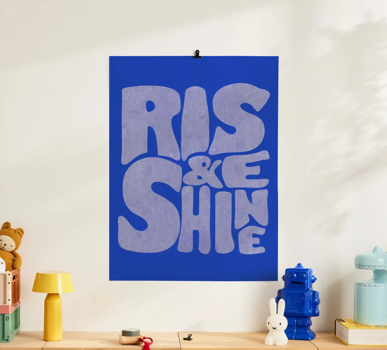 Rise & Shine Tipografia retrò blu poster con telaio in plastica da showmemars