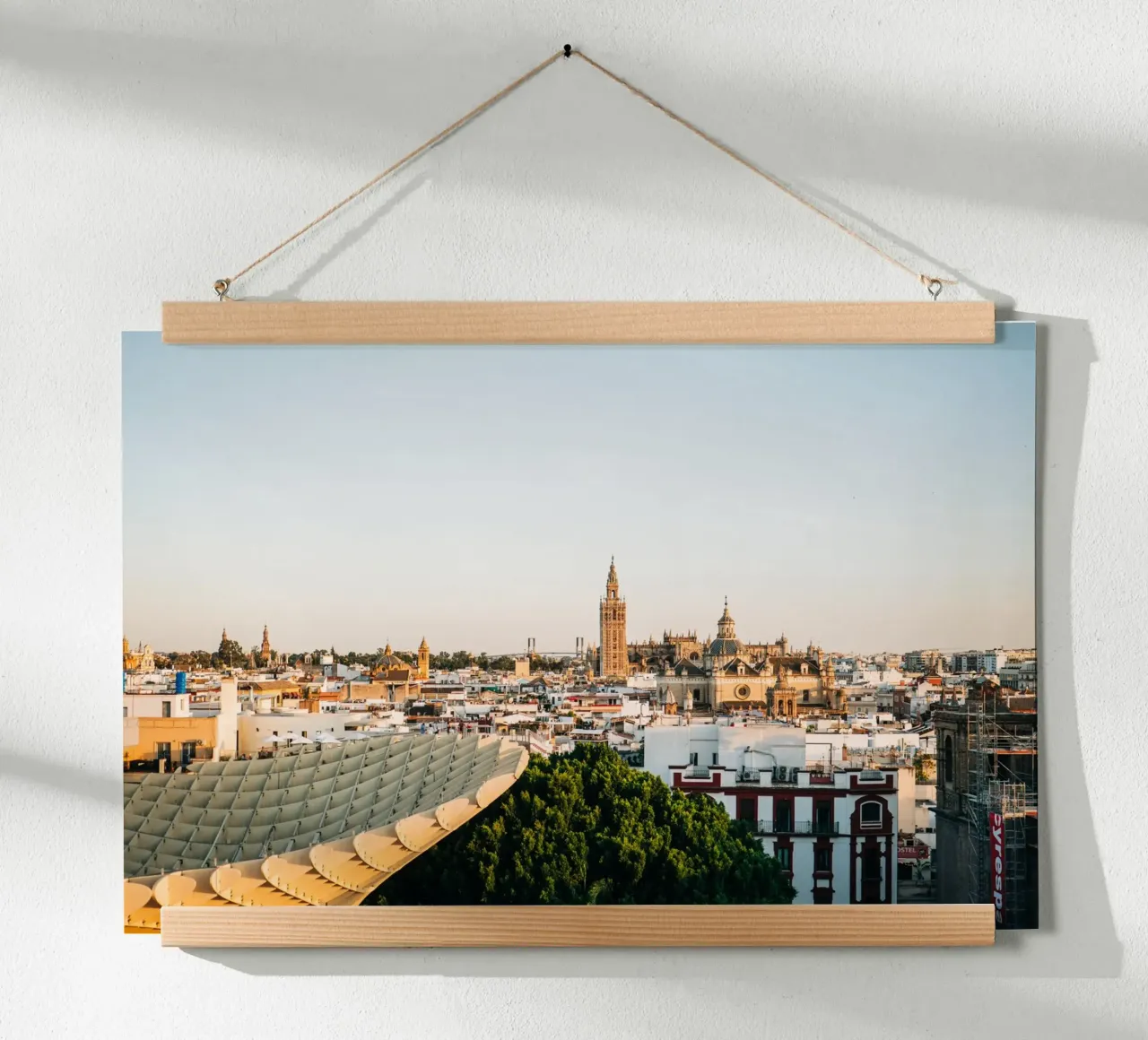 Siviglia, Spagna - Il sole della sera con vista sulla città carta hahnemühle da Bold and Retro
