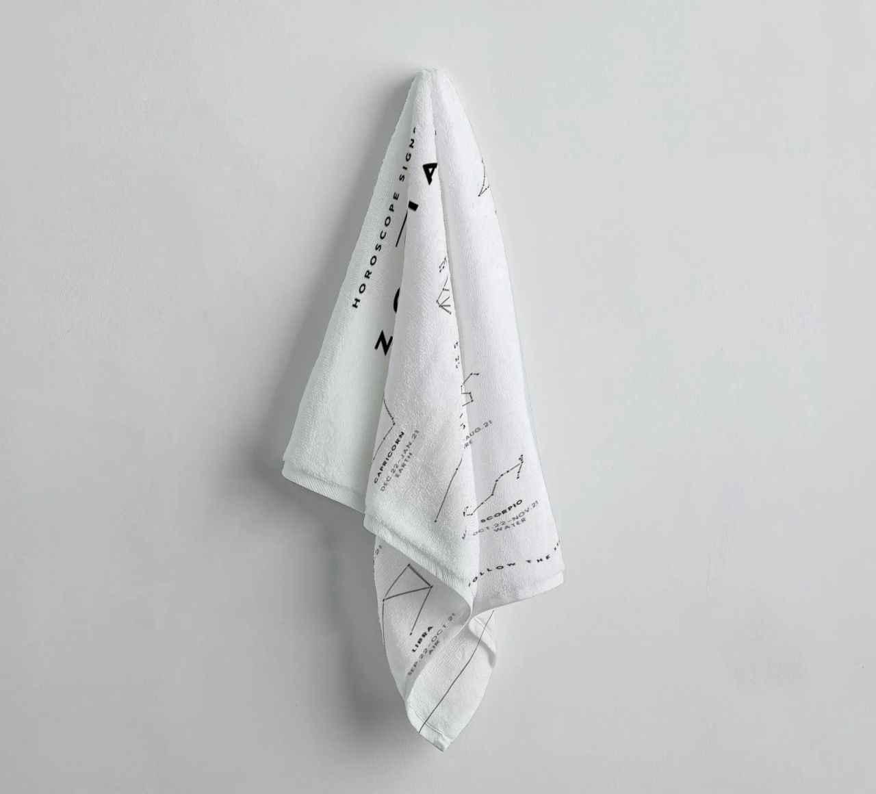 Zodiac chart asciugamano da bagno da daylight design studio