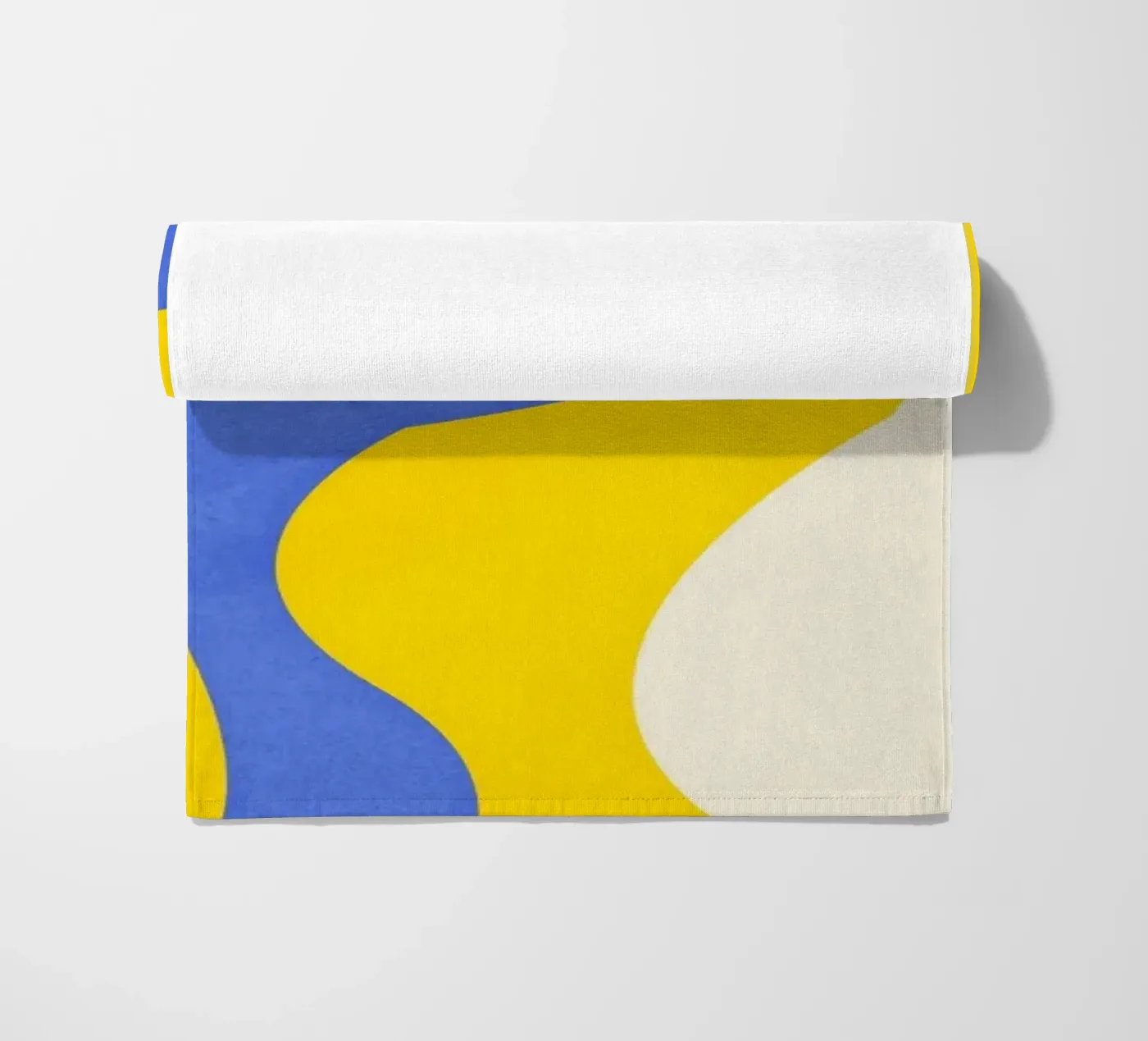 Same Love Strandtuch von Abstract Joy