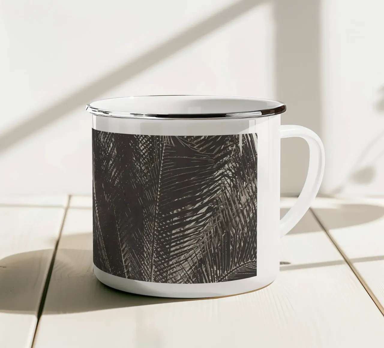 Giungla tazza in smalto da Cassia Beck Photography