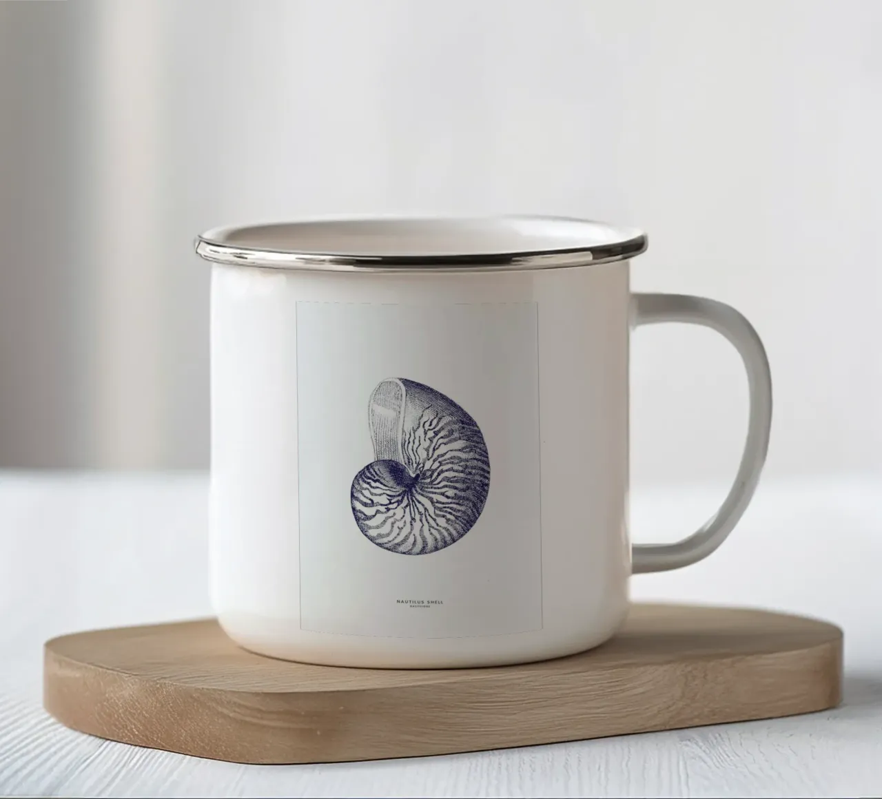 Nautilus Shell II Emaille Tasse von Flora & Fauna