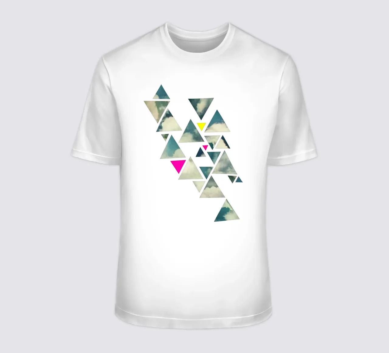 Cielo infranto t-shirt da Cassia Beck Collage