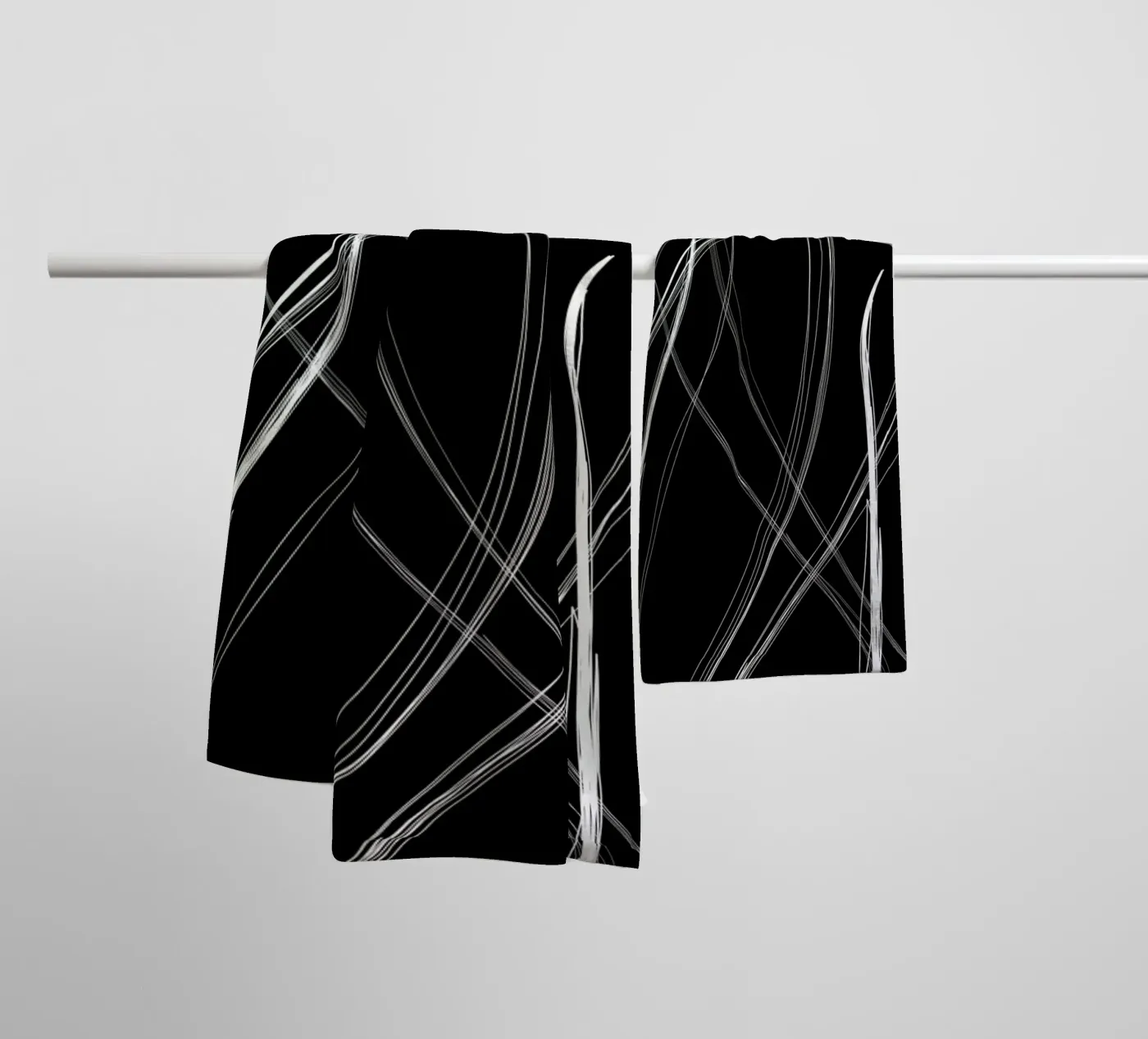 Trails Handtuch von XOXO Arte