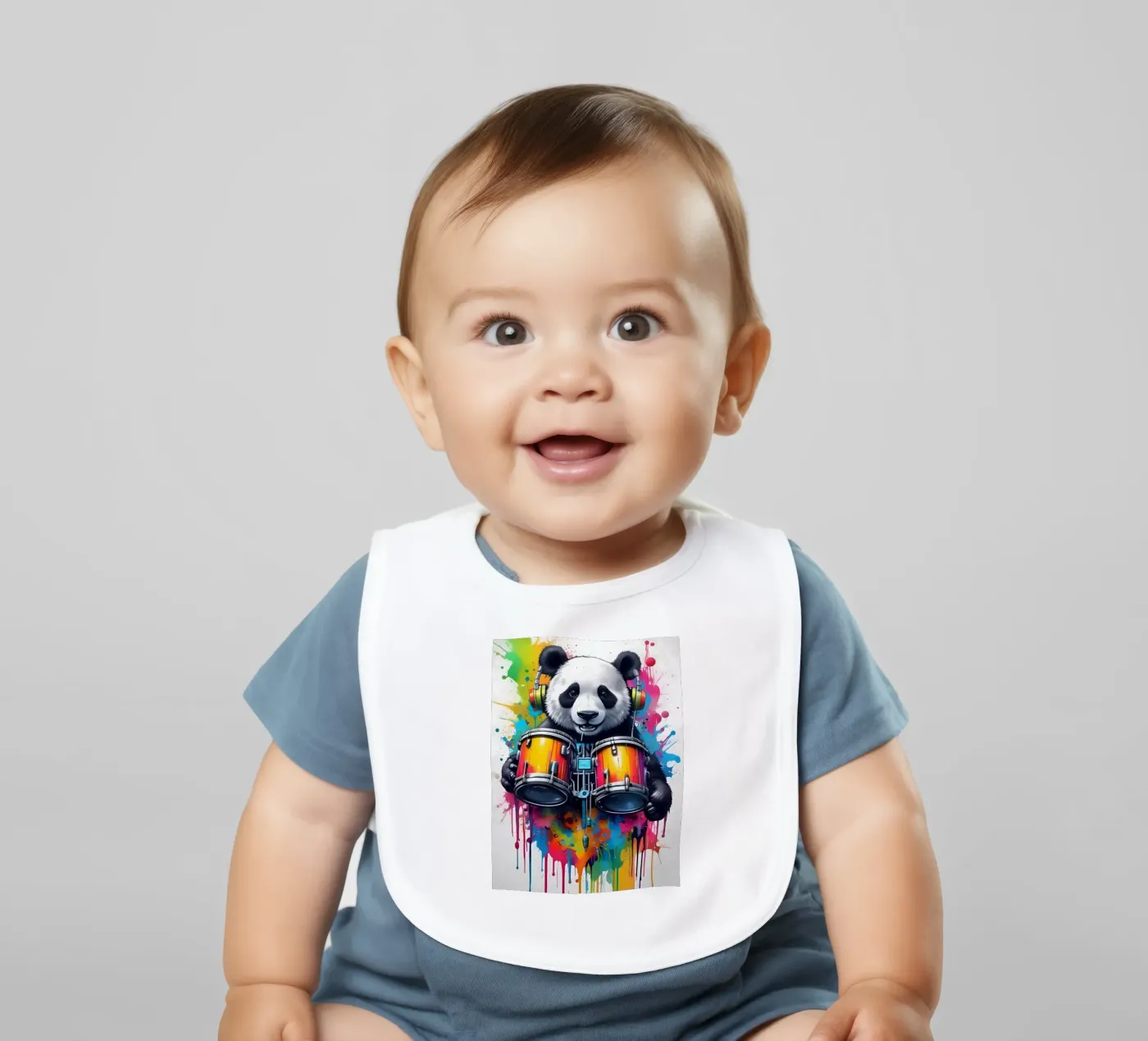 Panda e tamburi bavaglino da MakArena