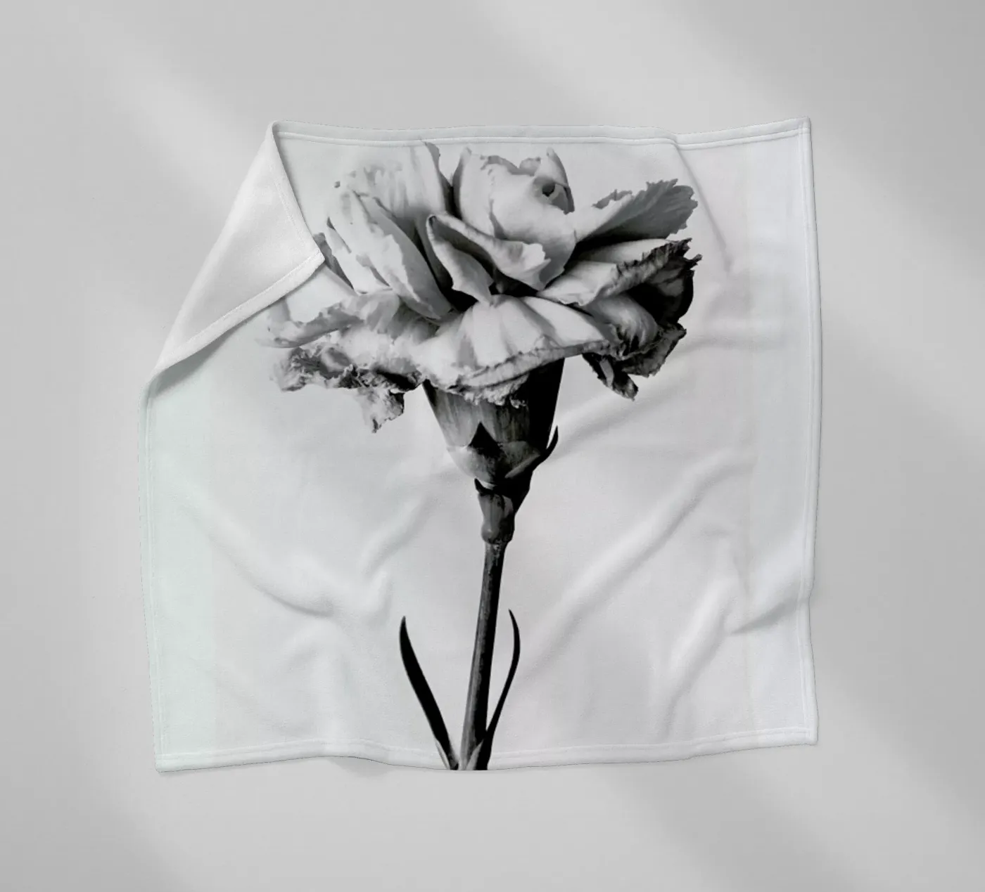 Carnation fleecedeken van Flora & Fauna