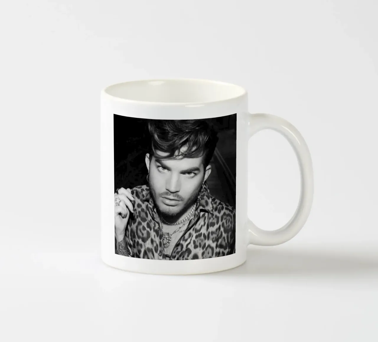 Lo sguardo di Adam Lambert tazza in ceramica da HUMMERSONIC