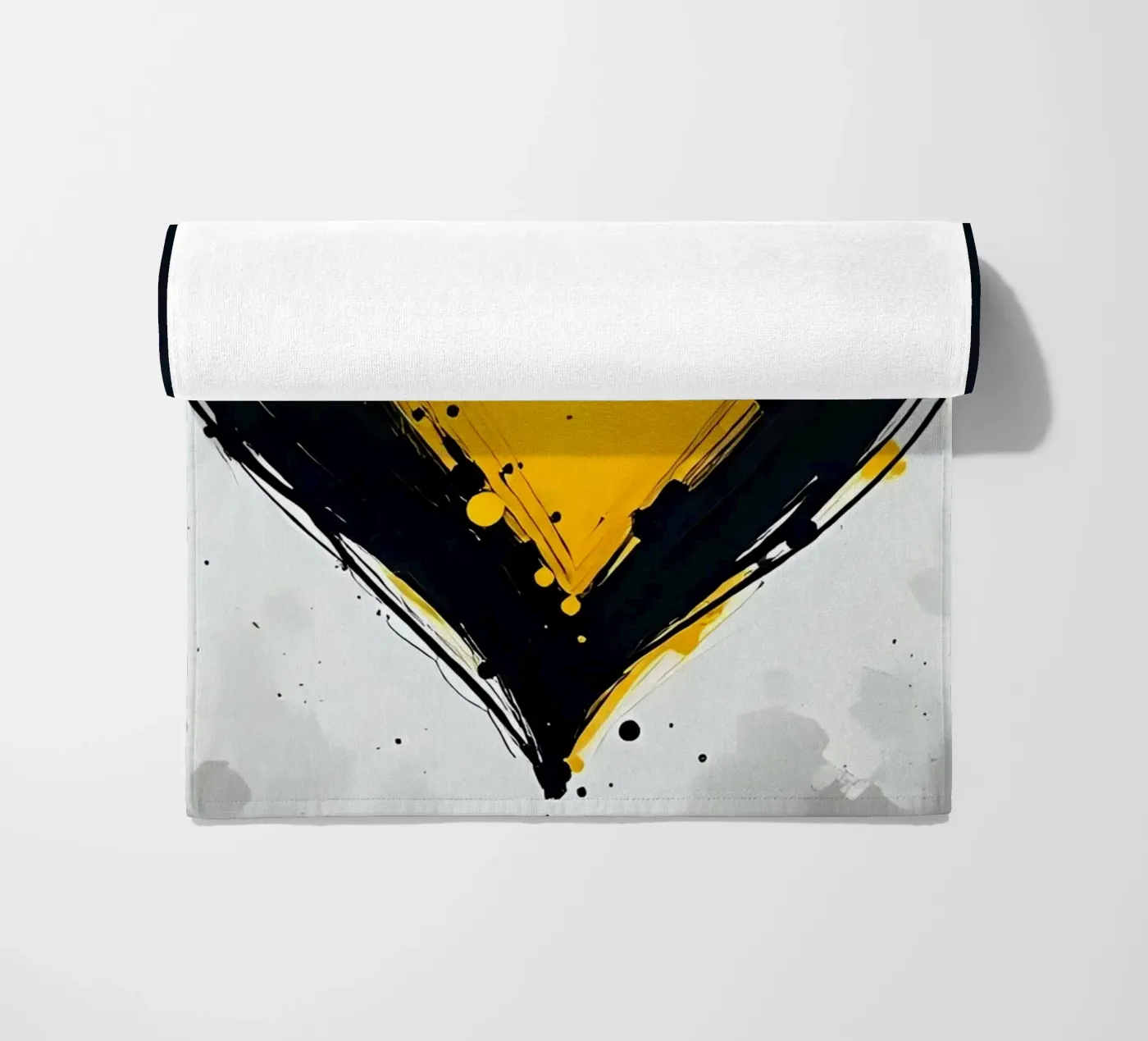 Herz_15 Strandtuch von schwarz-gelb by LK