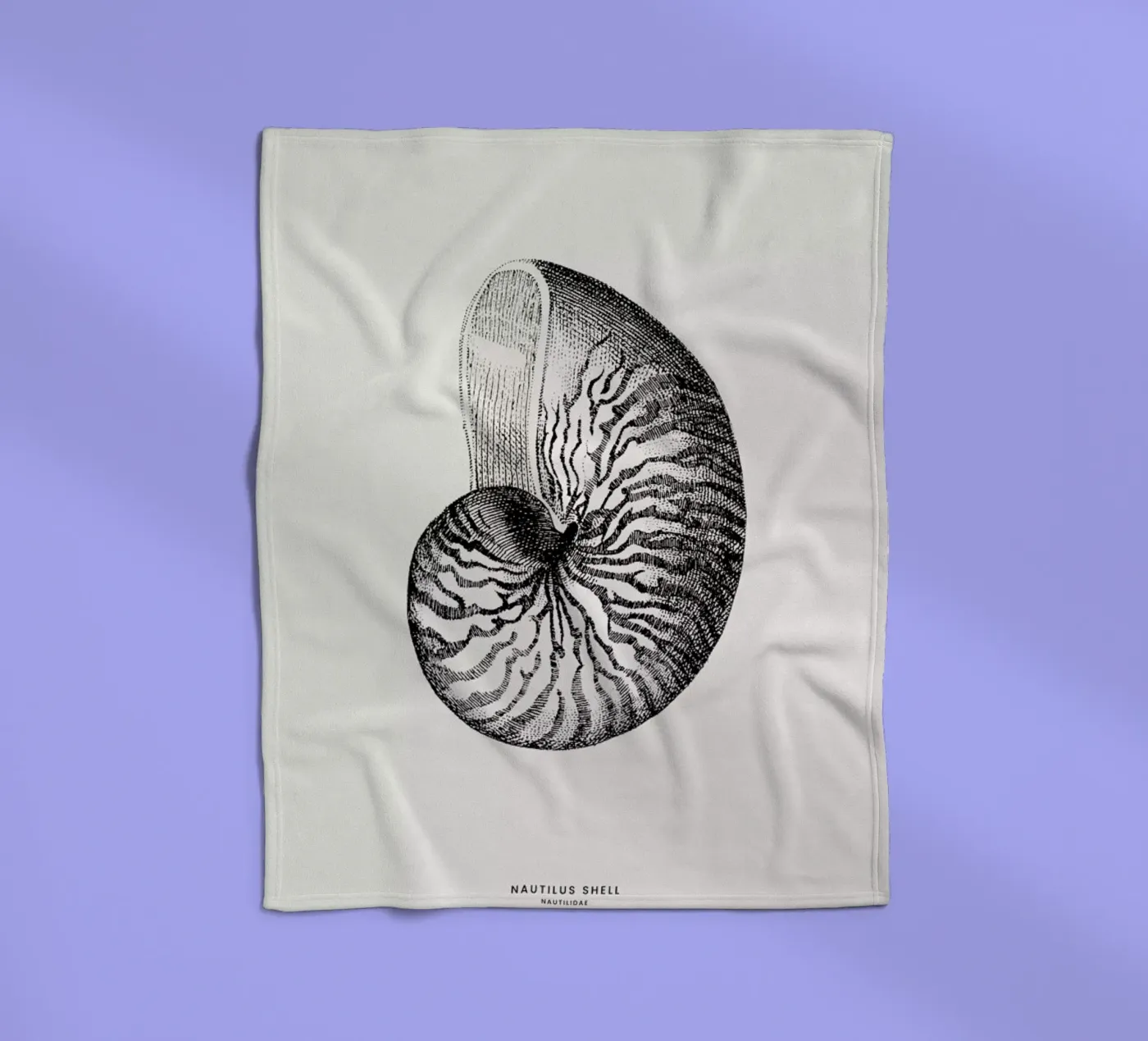 Nautilus Shell Fleecedecke von Flora & Fauna