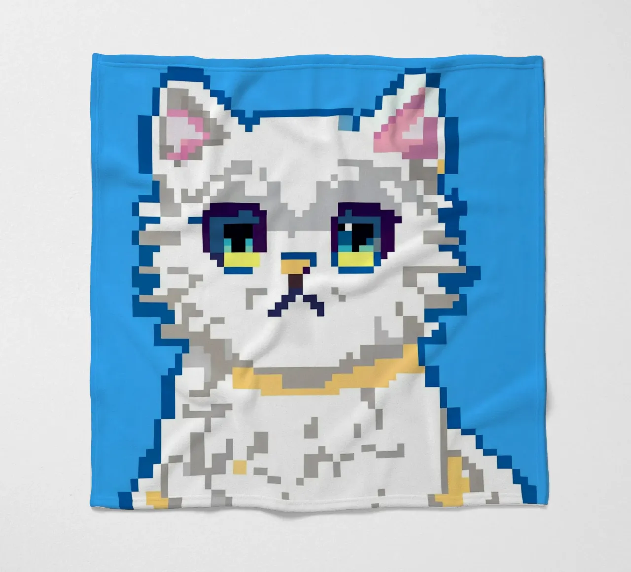 Gatto persiano bianco carino coperta in pile da DOG AND CAT