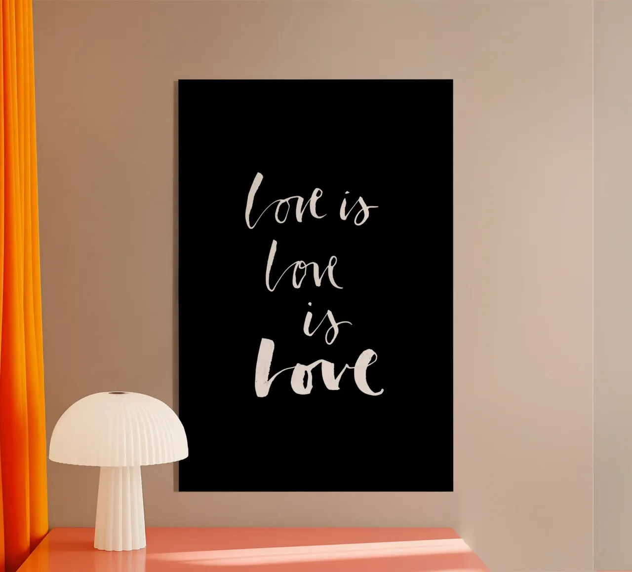 Love Black plexiglass da Klaus with K