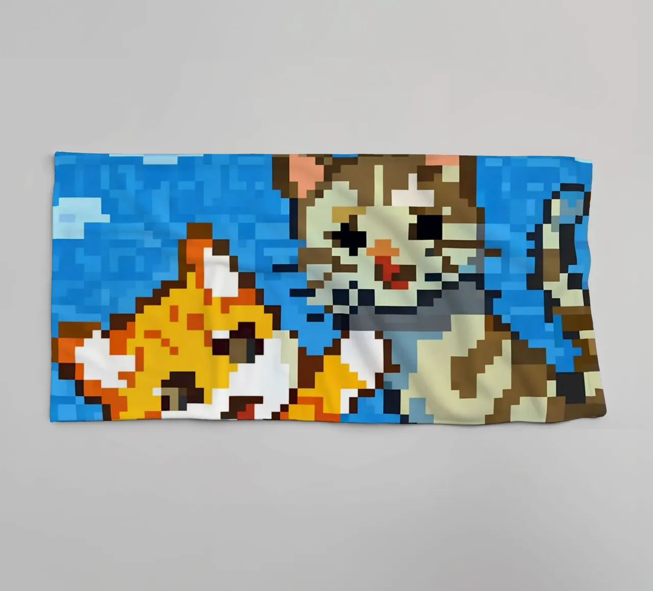 Due gatti che giocano asciugamano da bagno da DOG AND CAT