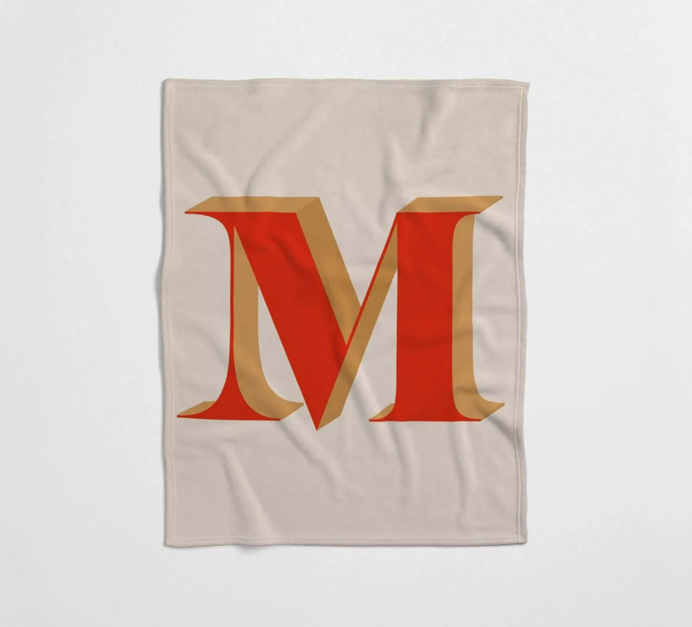 Red M coperta in pile da daylight design studio