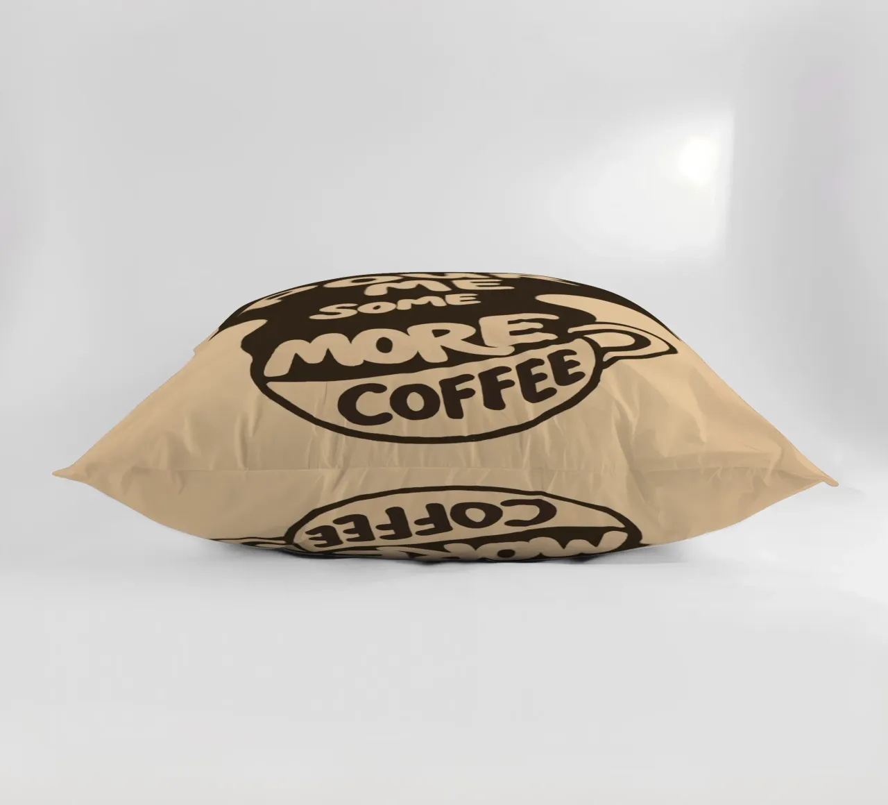 More Coffee Please – Always cuscino da QuooodZ by MooodzArt