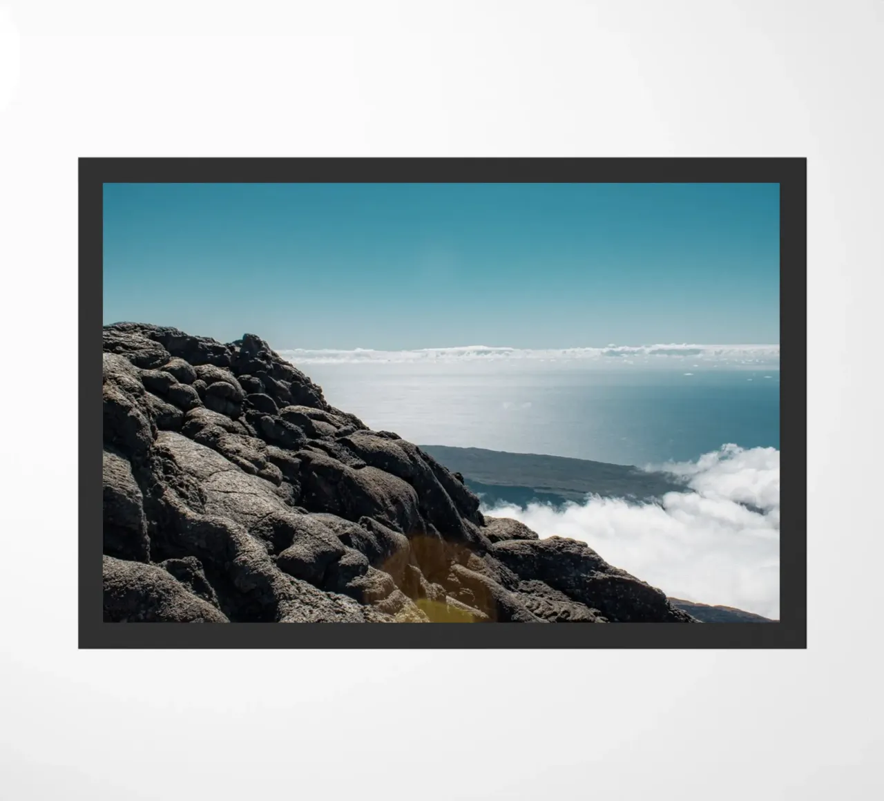 Vulkanische rust deurmat van Léa Lefebvre Photography