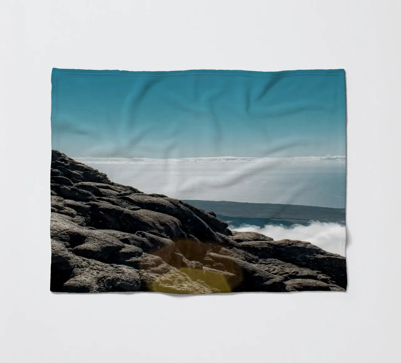 Vulkanische rust fleecedeken van Léa Lefebvre Photography