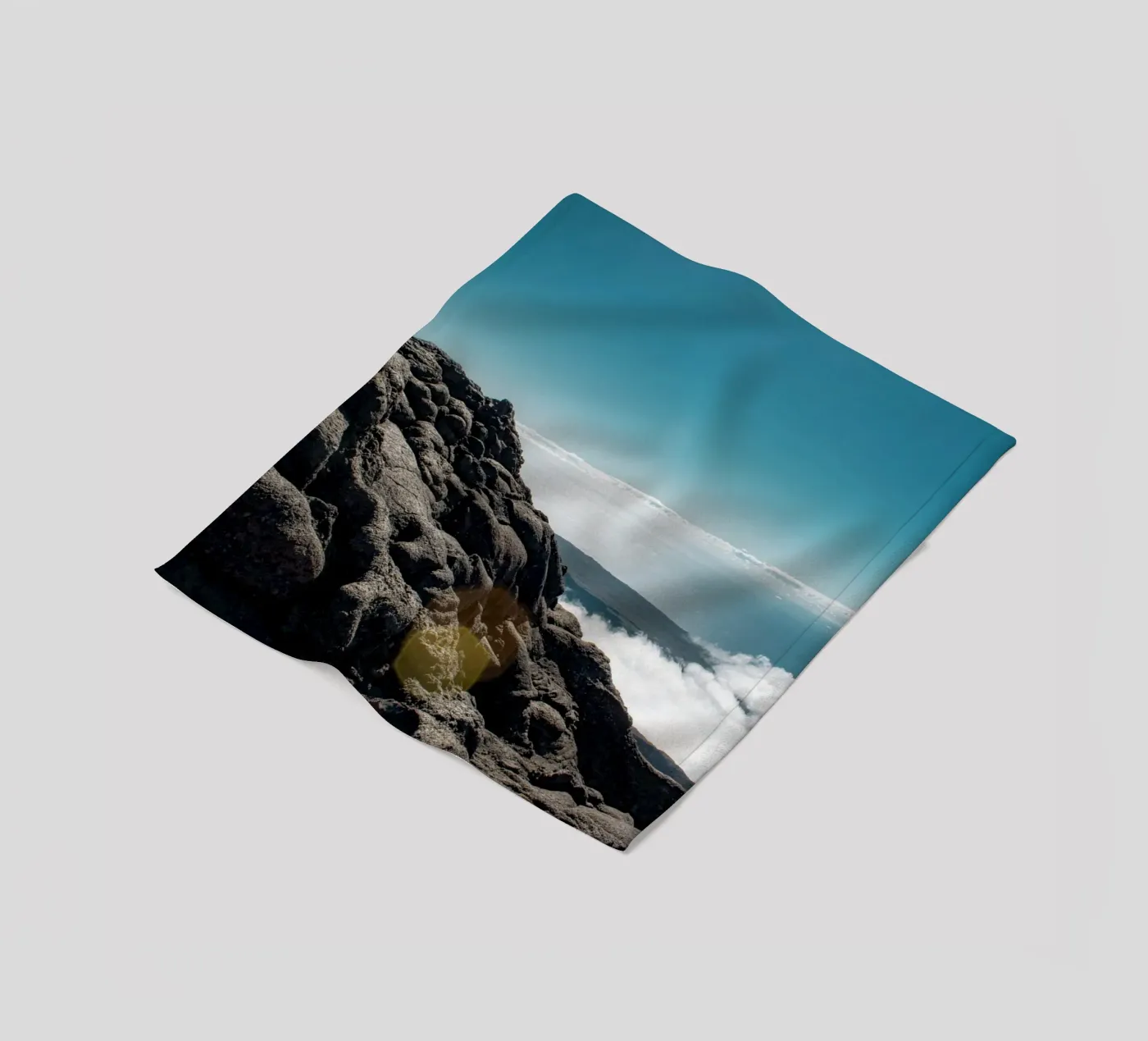 Volcanic calm fleecedeken van Léa Lefebvre Photography