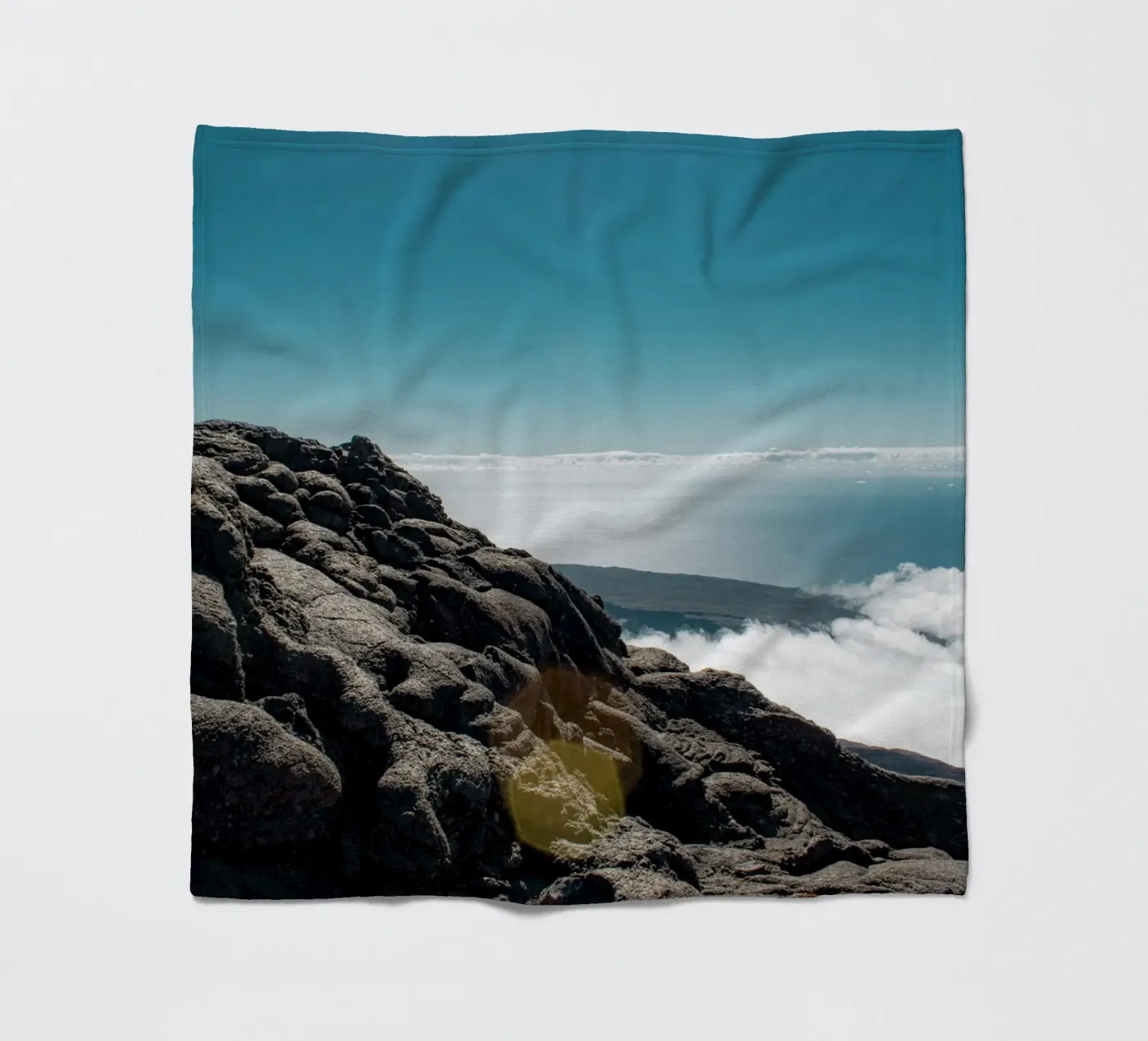 Volcanic calm fleecedeken van Léa Lefebvre Photography