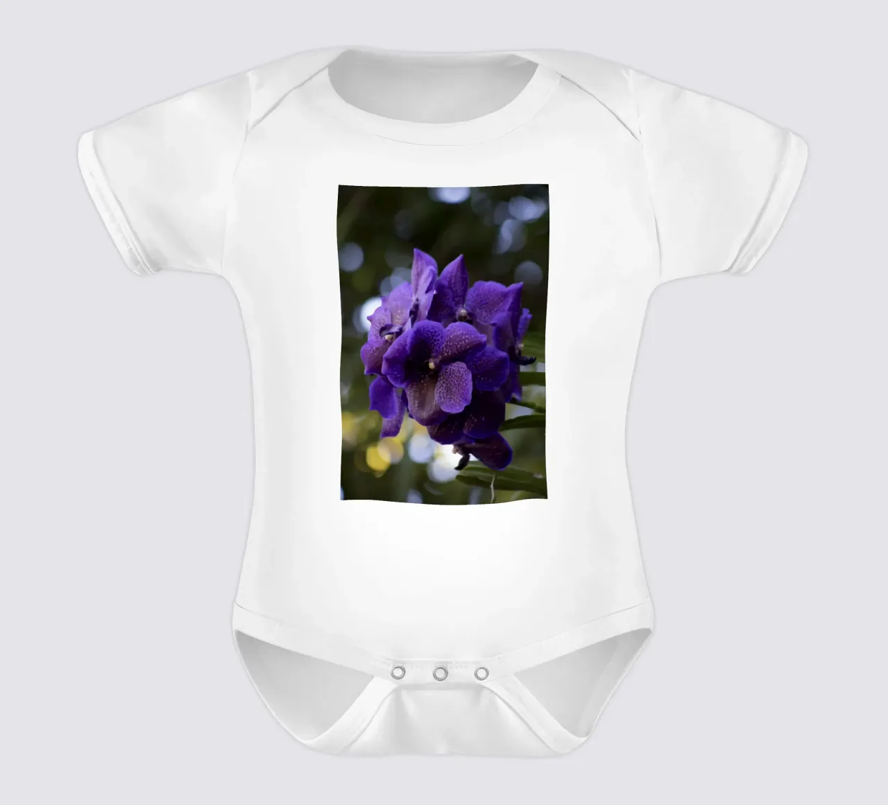 Orchidea viola body neonato maniche corte da Léa Lefebvre Photography