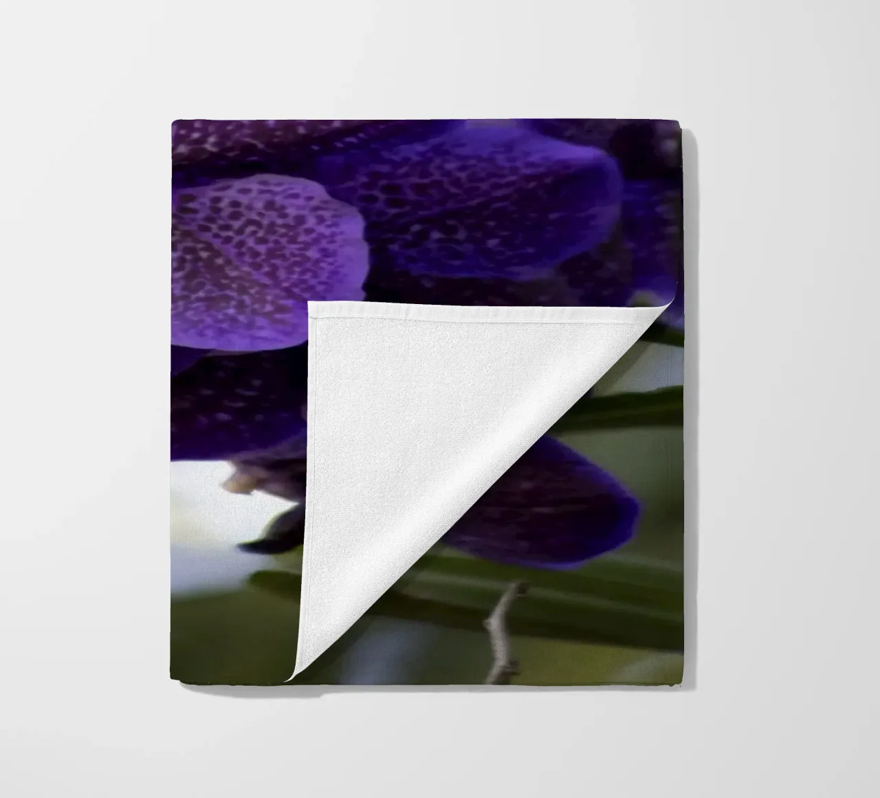 Orchidea viola telo mare da Léa Lefebvre Photography