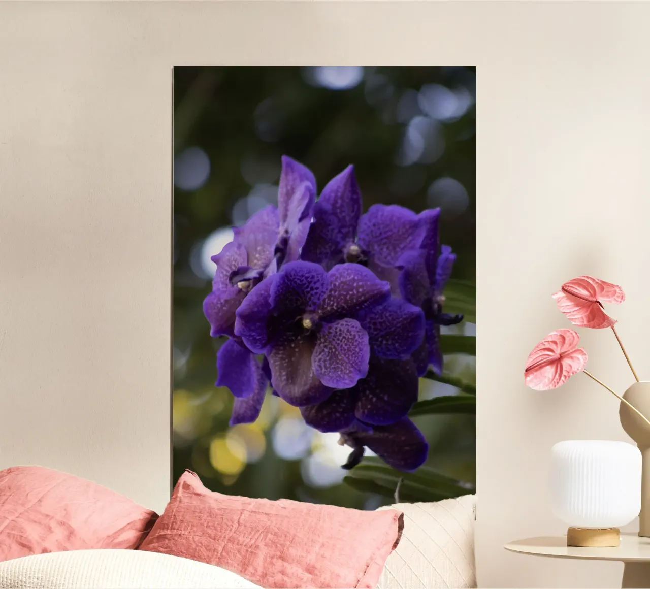 Orchidea viola poster da Léa Lefebvre Photography