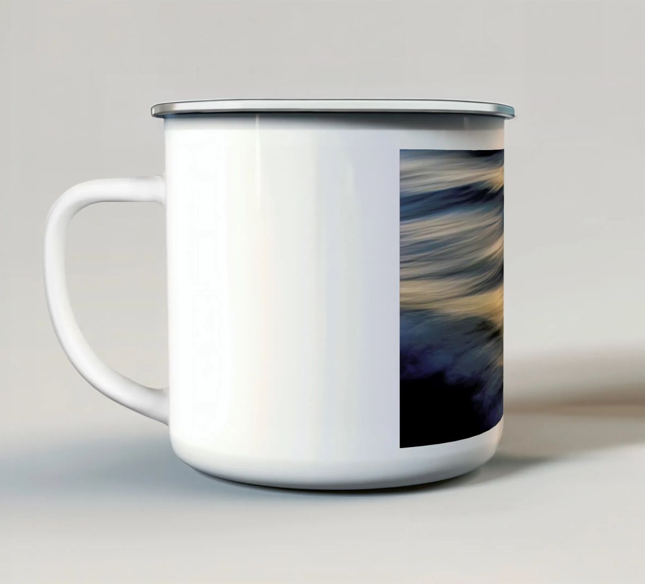 The Uniqueness Of Waves Xxiv tazza in smalto da Tal Paz-Fridman