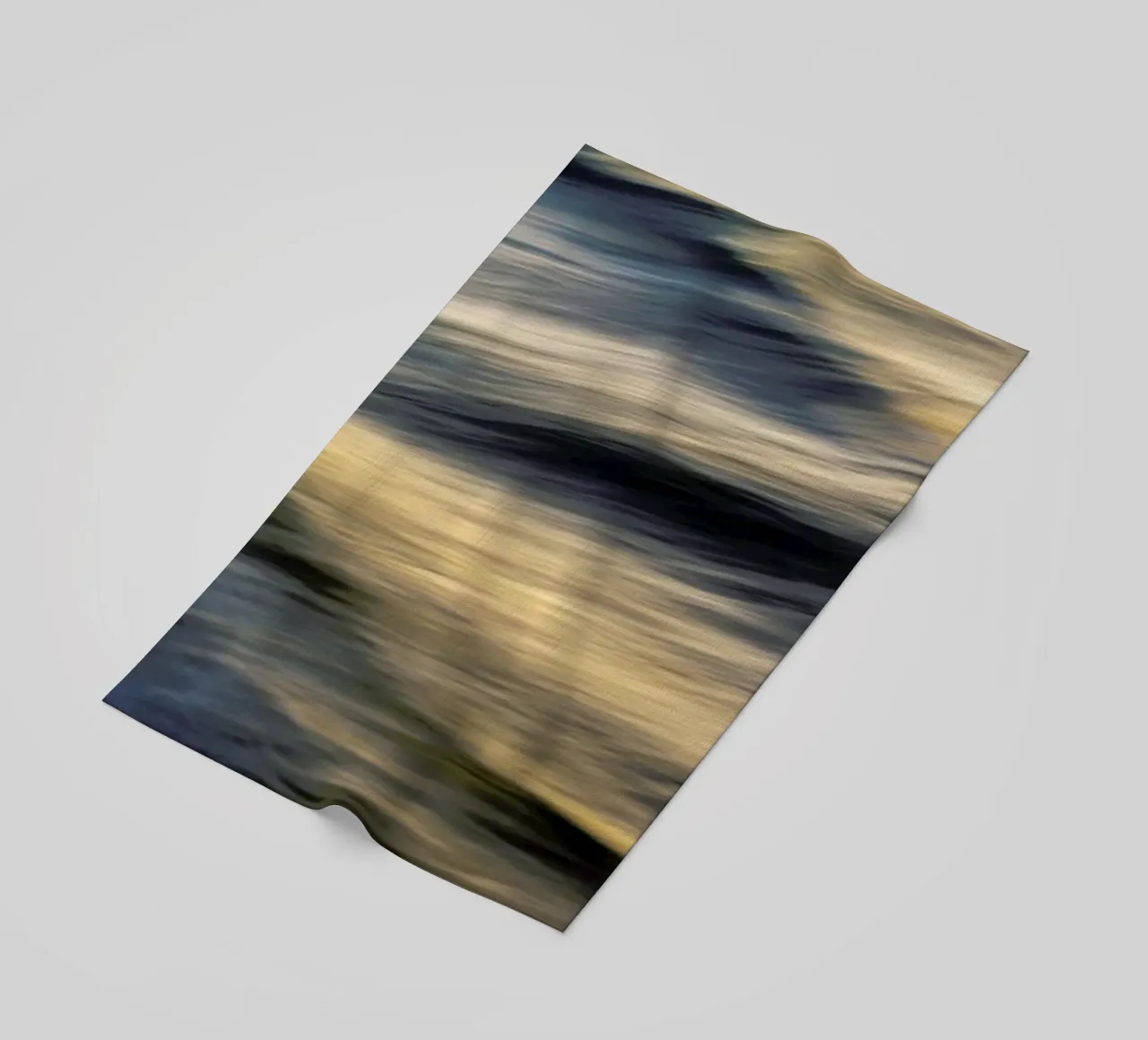 The Uniqueness Of Waves Xxiv telo mare da Tal Paz-Fridman