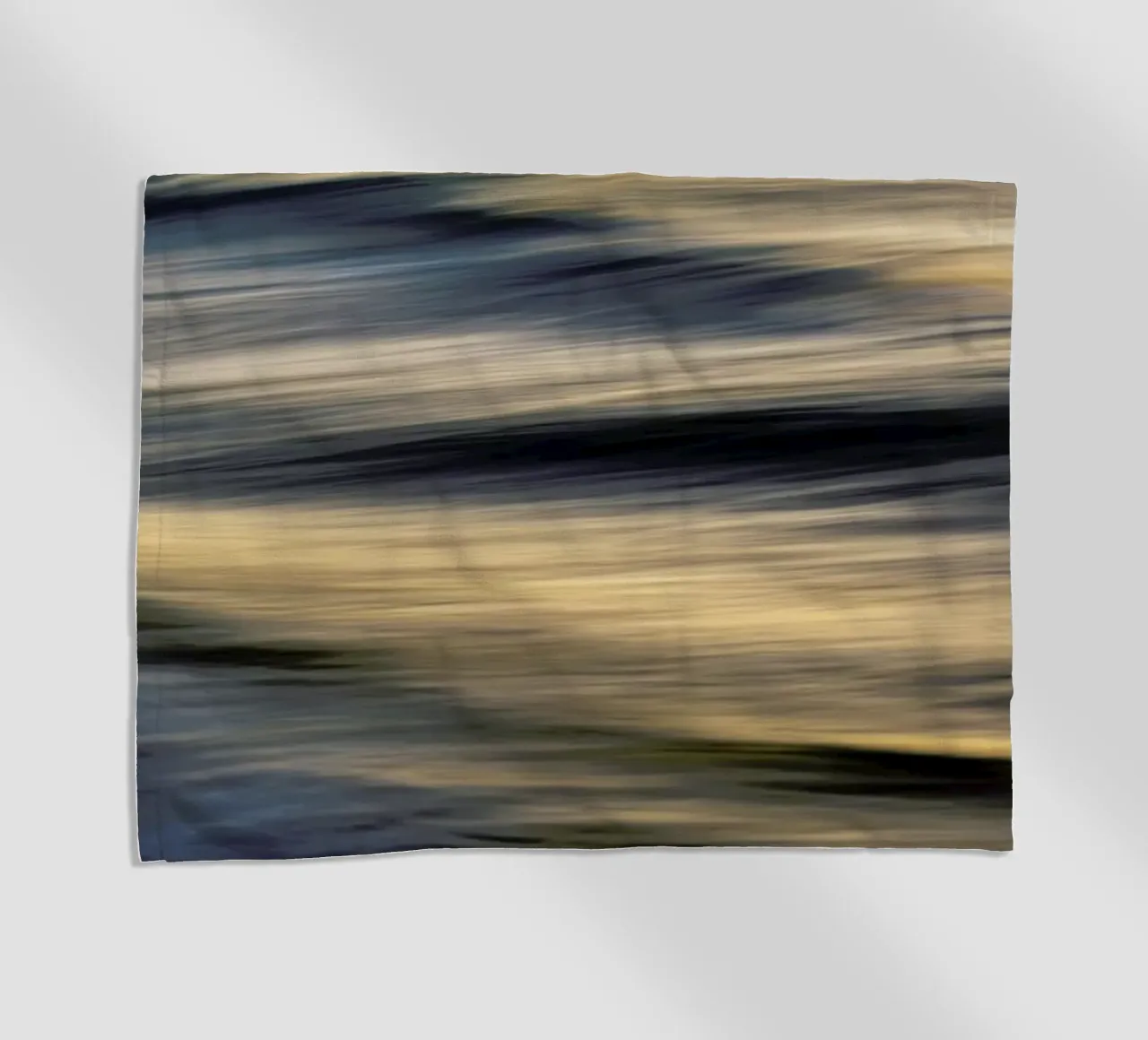 The Uniqueness Of Waves Xxiv toalla de playa de Tal Paz-Fridman