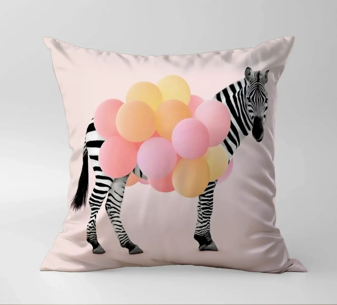 Zebra Balloon cuscino da Paul Fuentes Design