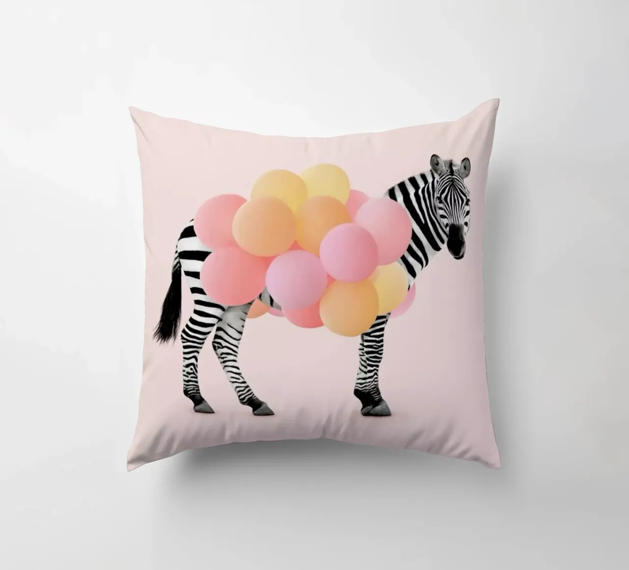 Zebra Balloon cuscino da Paul Fuentes Design