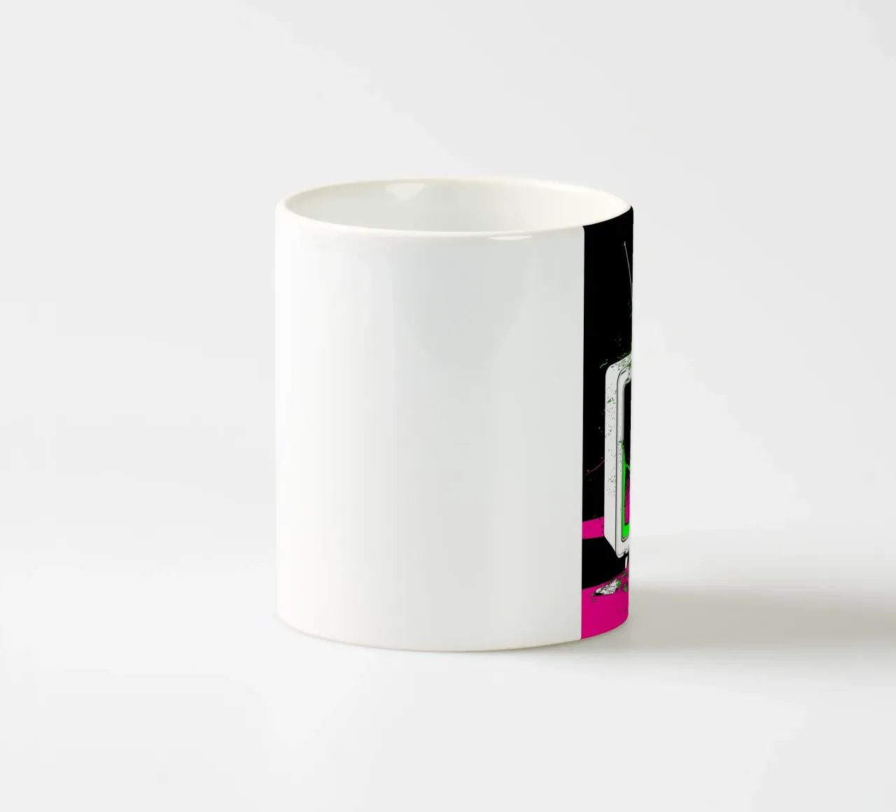 Televisione in frantumi - Pop Art tazza in ceramica da ColorCrash Gallery