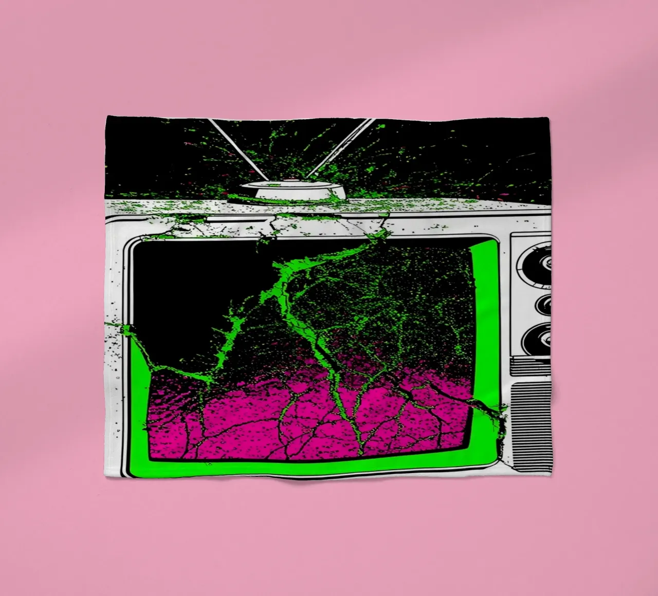 Televisione in frantumi - Pop Art coperta in pile da ColorCrash Gallery