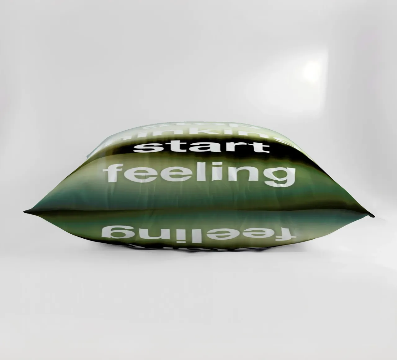 Stop Thinking cuscino da Angelo Cerantola