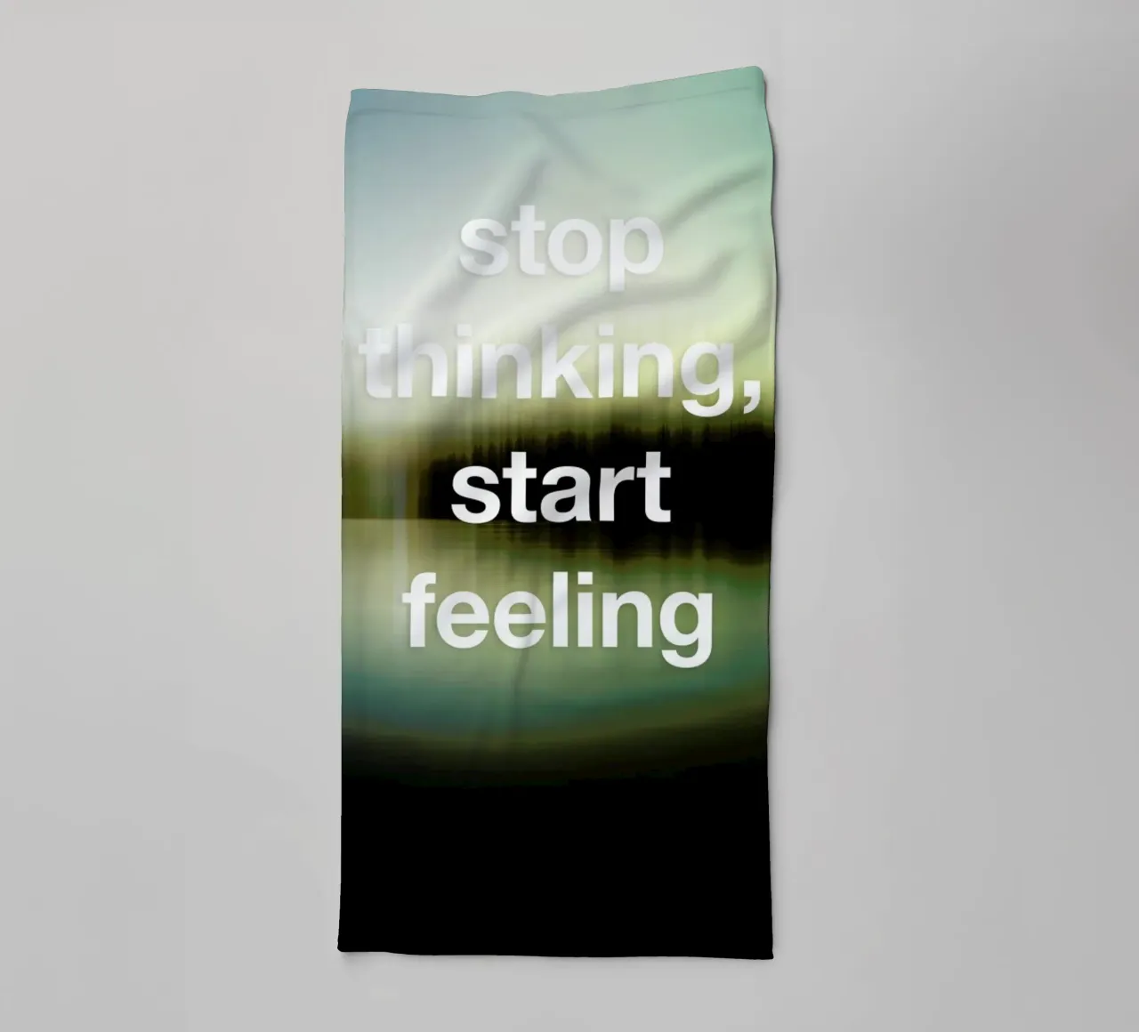 Stop Thinking badhanddoek van Angelo Cerantola