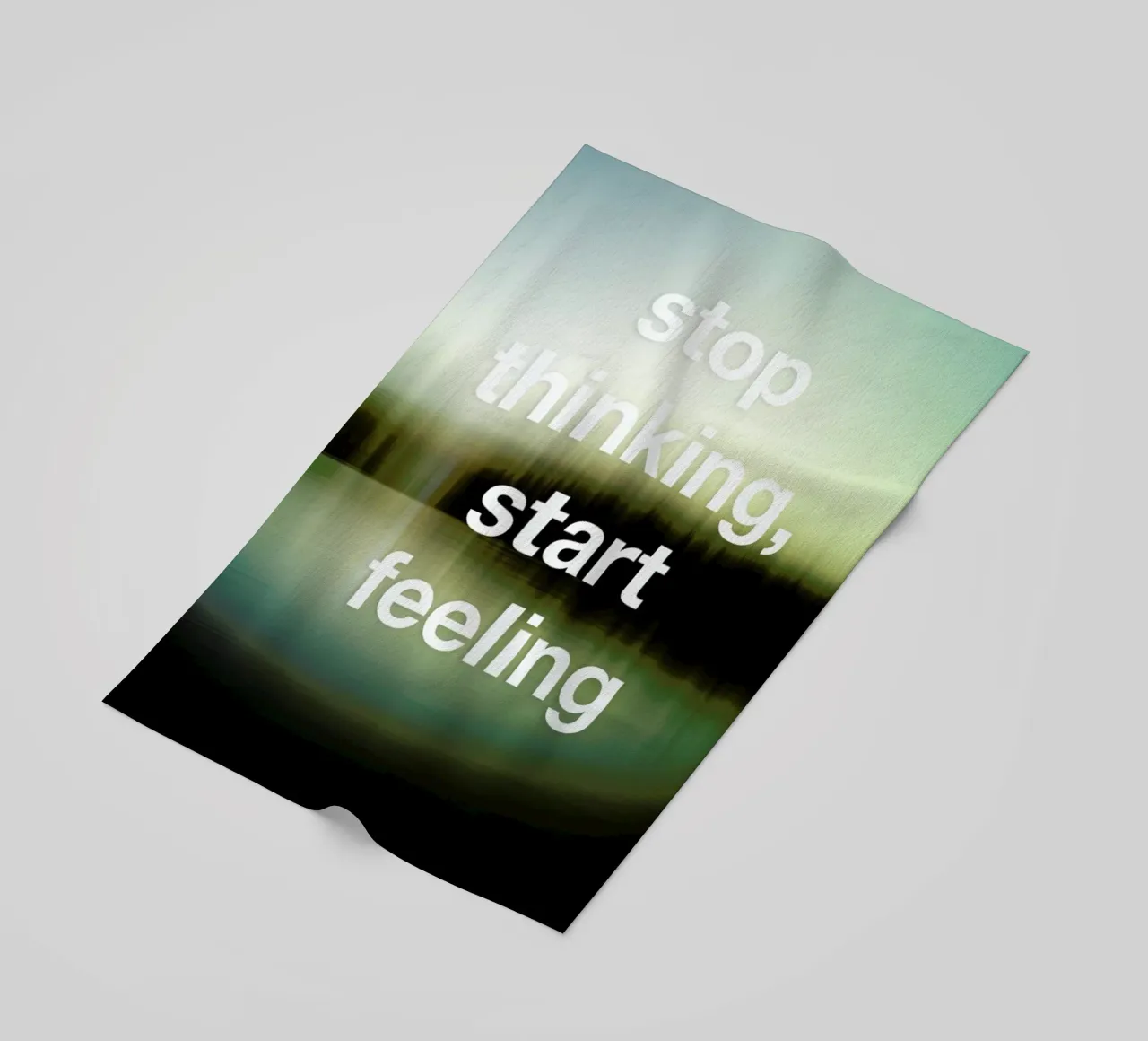 Stop Thinking telo mare da Angelo Cerantola