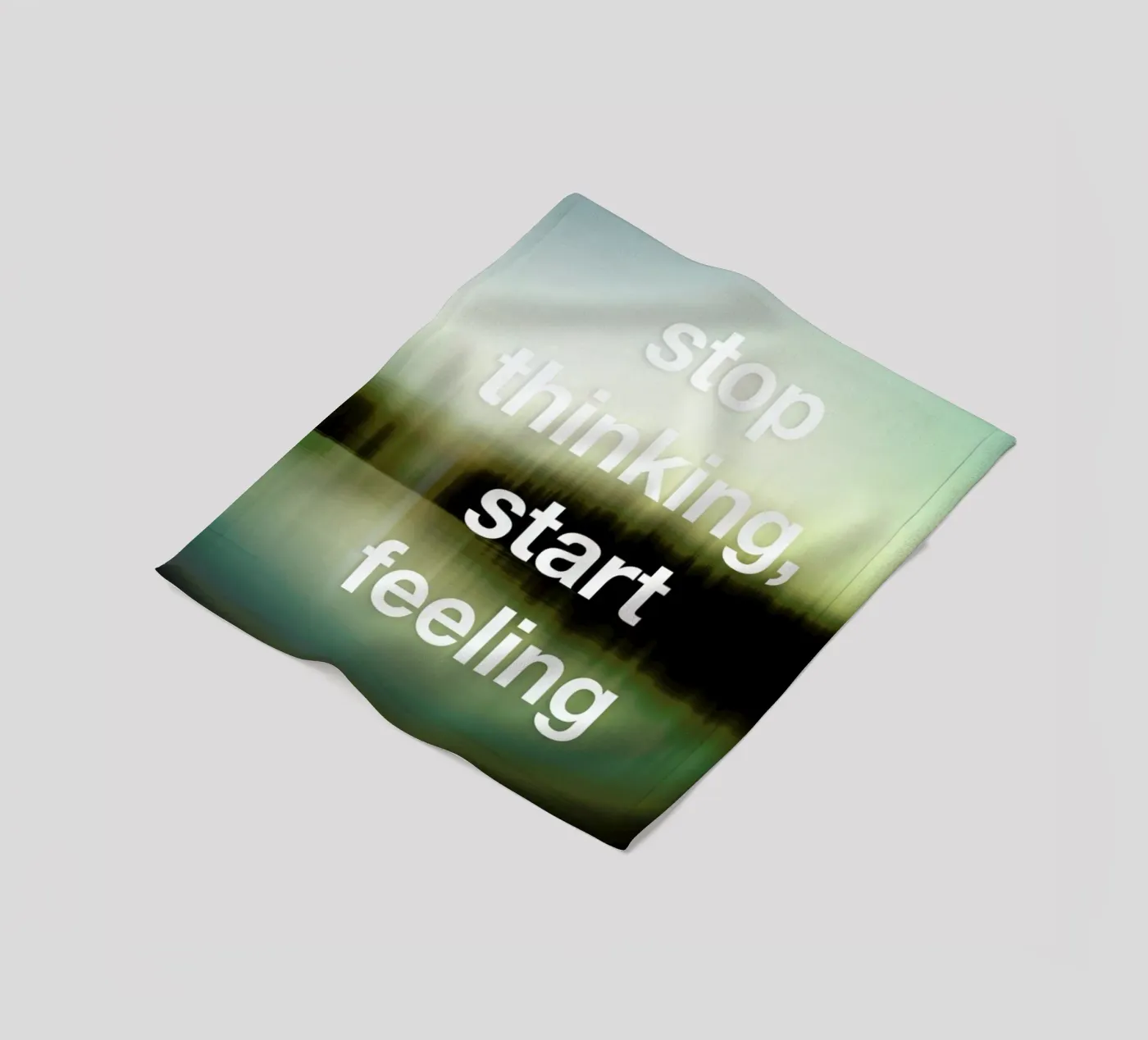 Stop Thinking coperta in pile da Angelo Cerantola