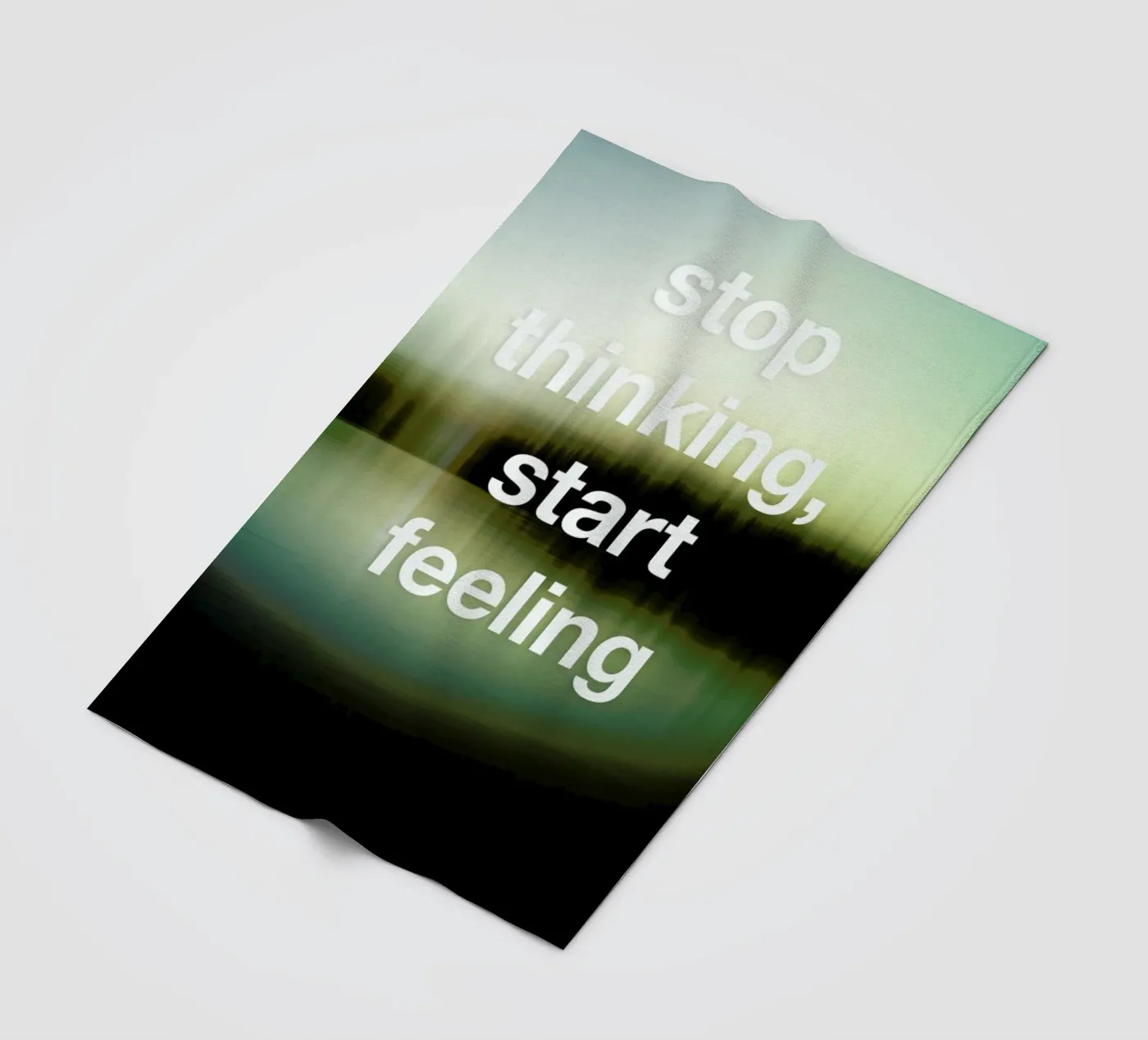 Stop Thinking coperta in pile da Angelo Cerantola
