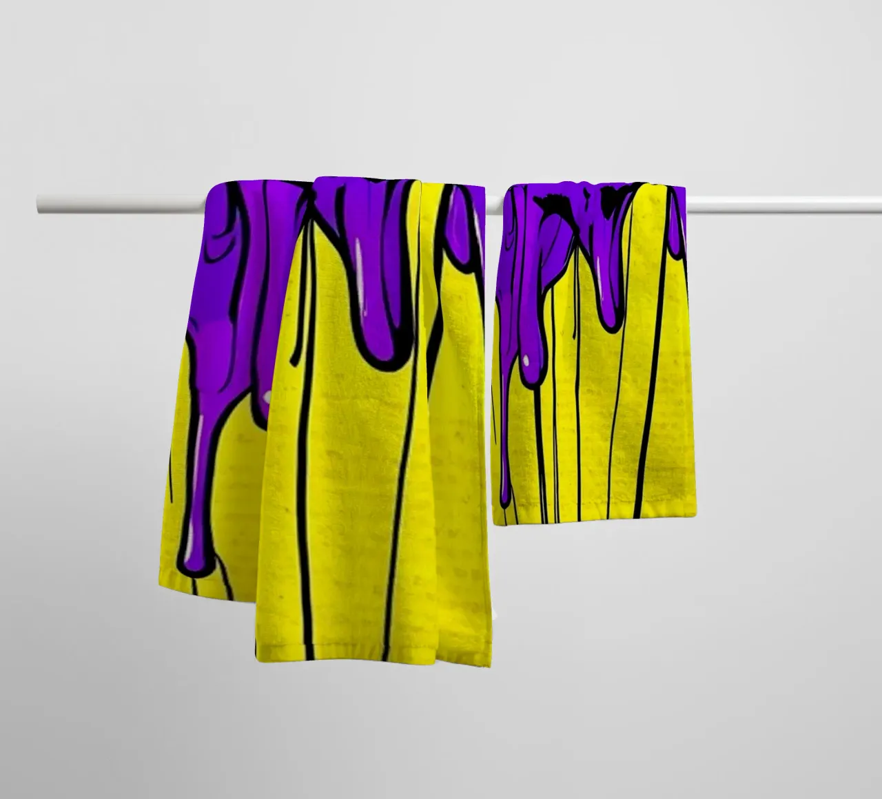 Palloncini che si sciolgono - Pop Art asciugamano da bagno da ColorCrash Gallery