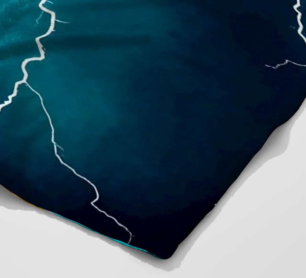 Fulmine - Pop Art coperta in pile da ColorCrash Gallery