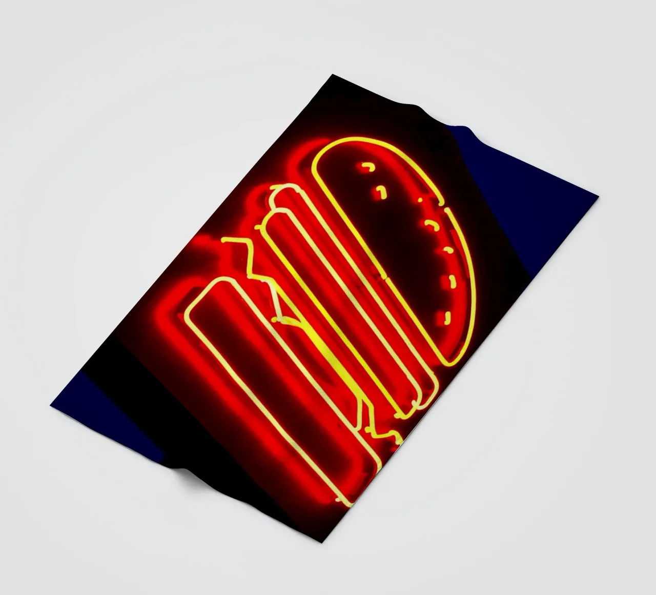 Burger - Pop Art coperta in pile da ColorCrash Gallery