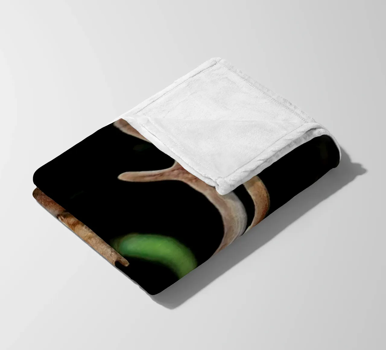 Forest Deer Fleecedecke von Natural Kingdom