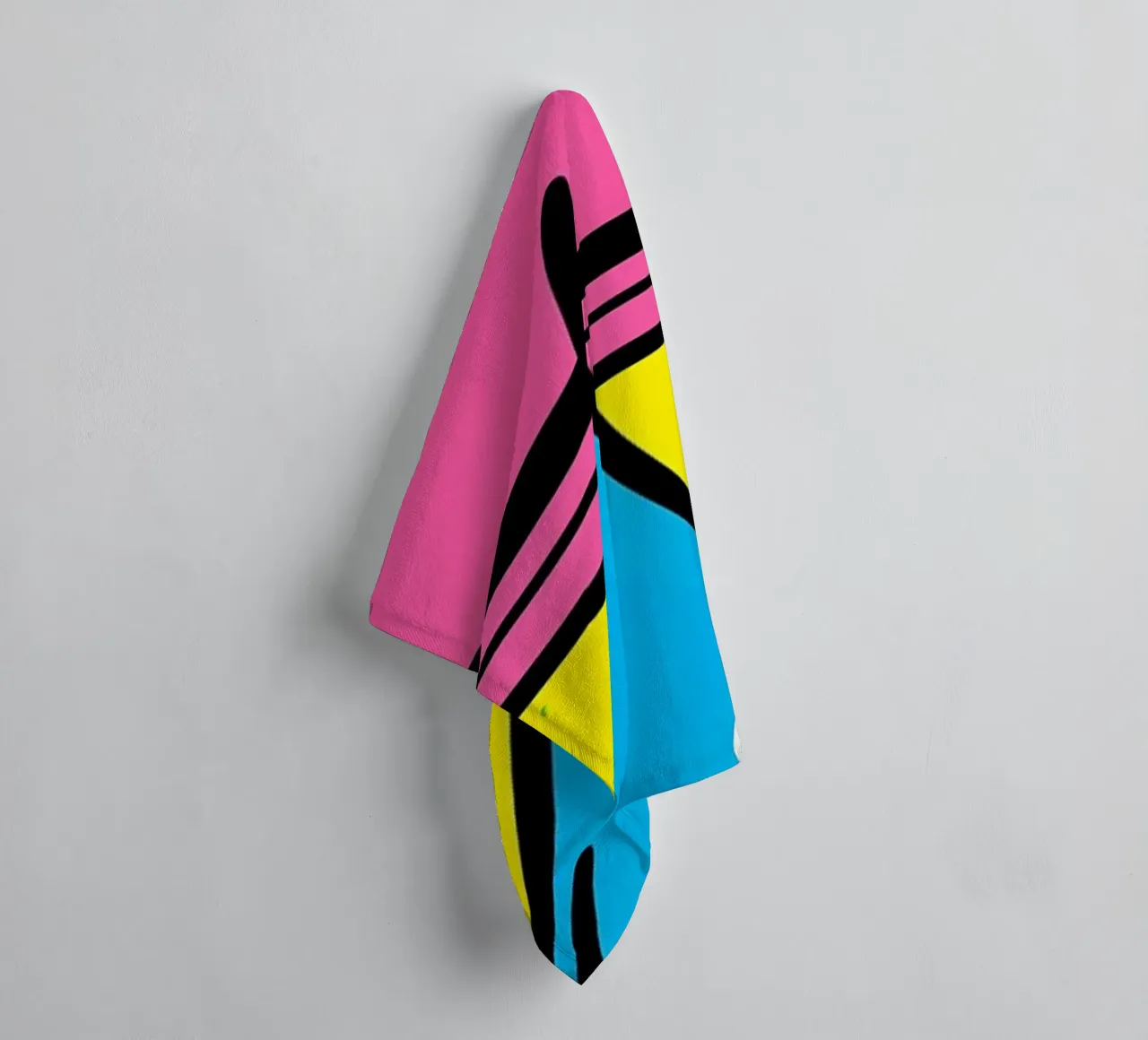 Droplet Ring - Pop Art towel by ColorCrash Gallery