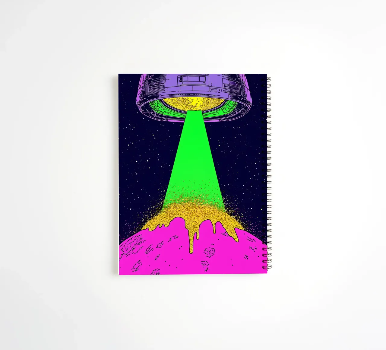 UFO che illumina il pianeta - Pop Art diario ad anelli da ColorCrash Gallery