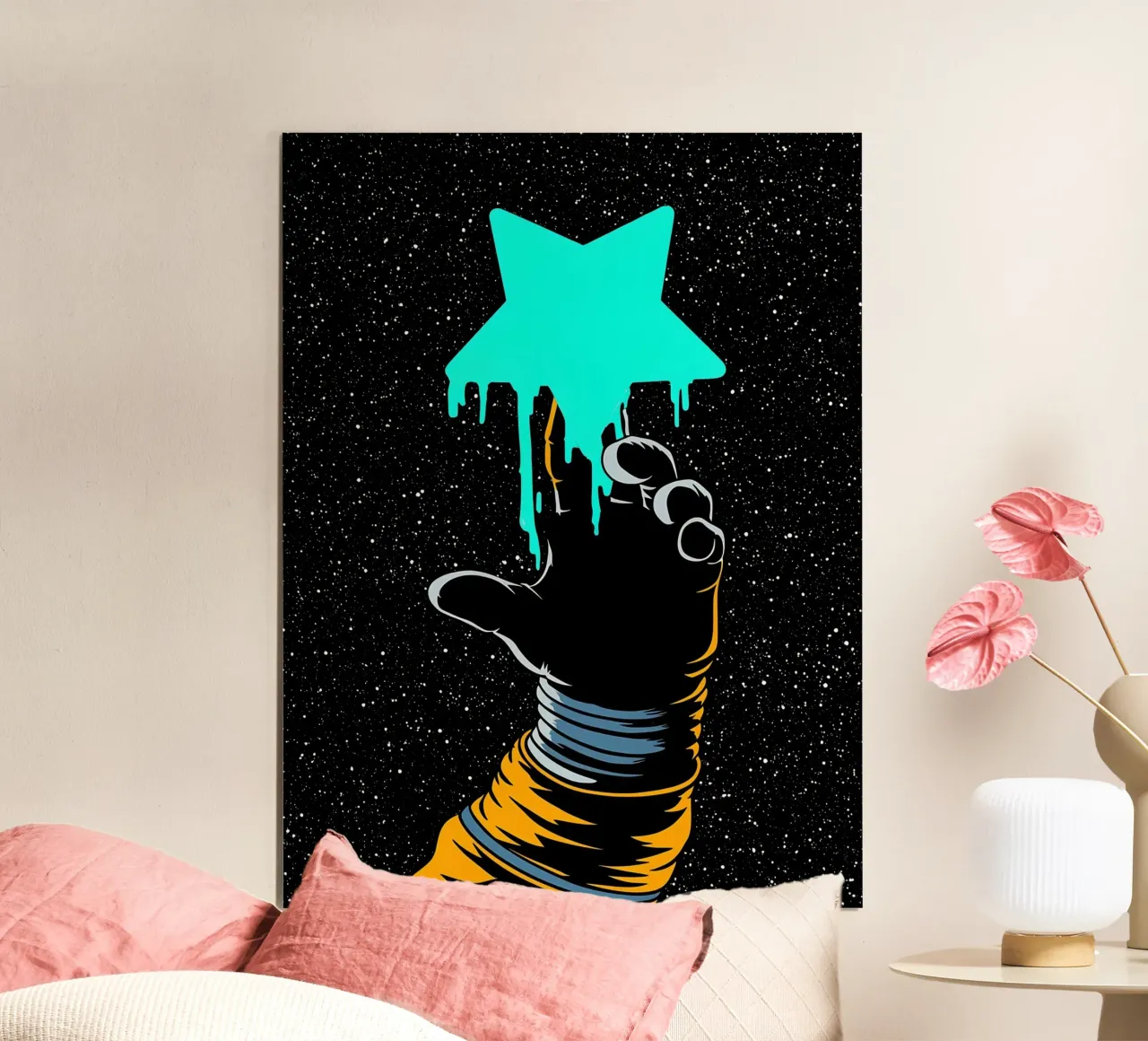Astronauta che tocca la stella - Pop Art poster con telaio in alluminio da ColorCrash Gallery
