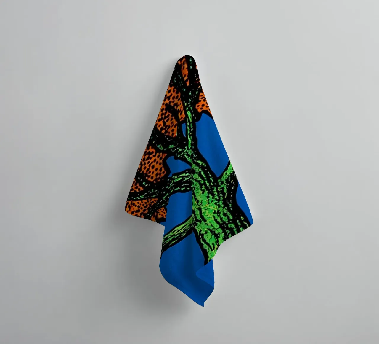 Albero dal fogliame arancione - Pop Art asciugamano da bagno da ColorCrash Gallery