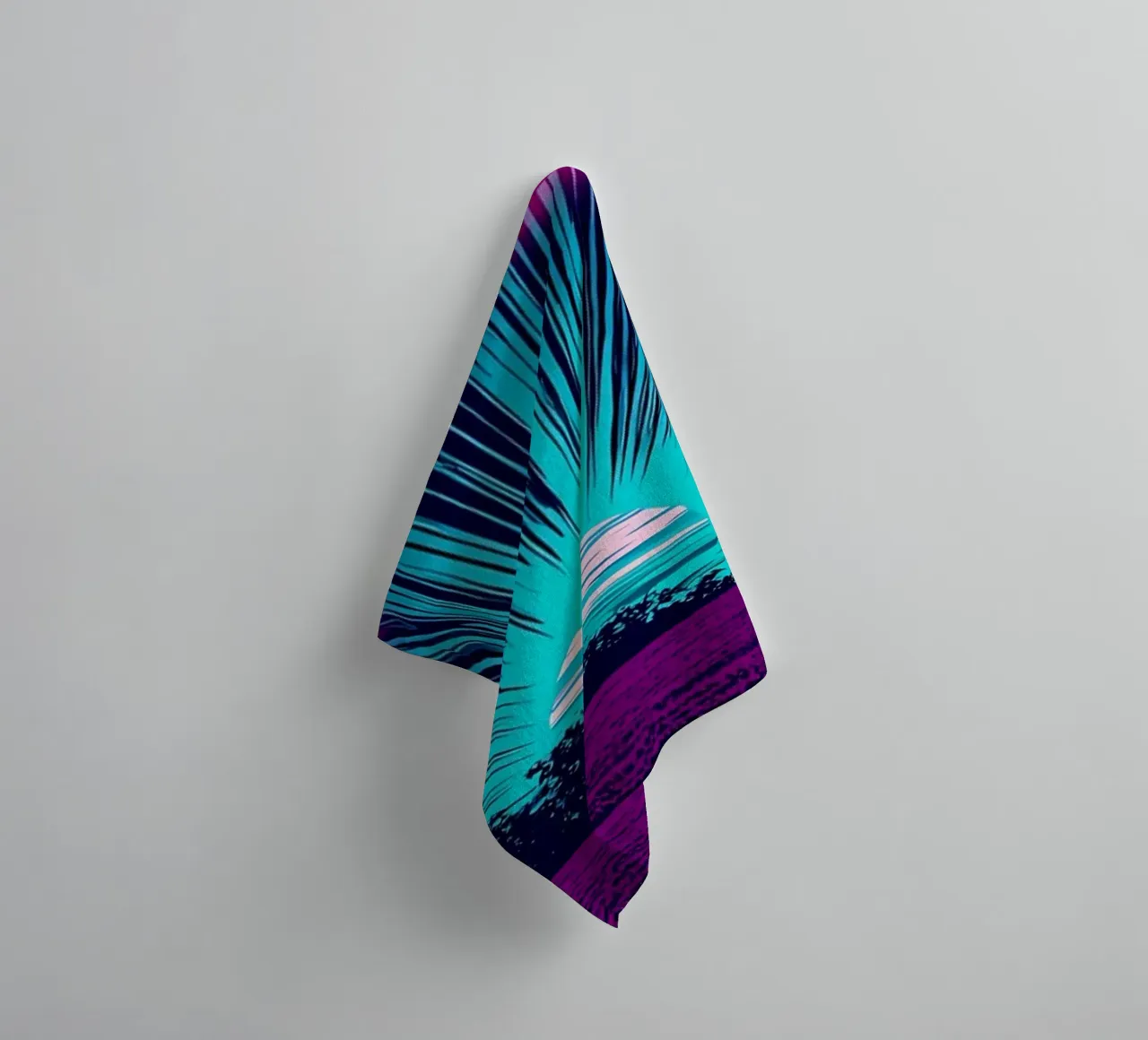 Glühender Bogen - Pop Art Handtuch von ColorCrash Gallery